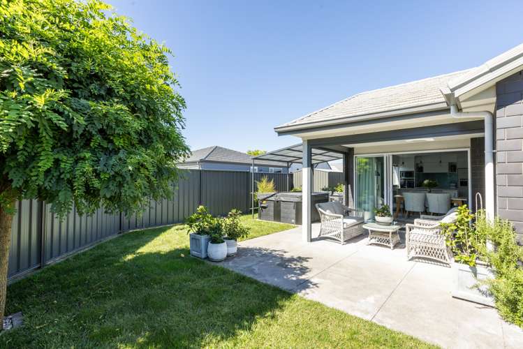 10a West Place Greenmeadows_19