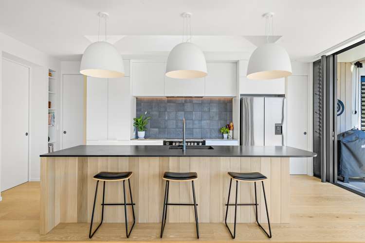 17 Rangimaarie Crescent Snells Beach_9