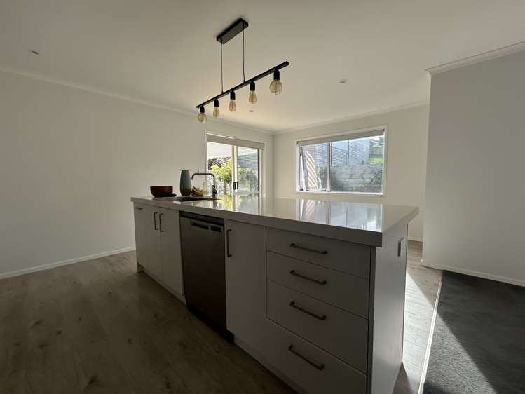 7 Harry Close Warkworth_2