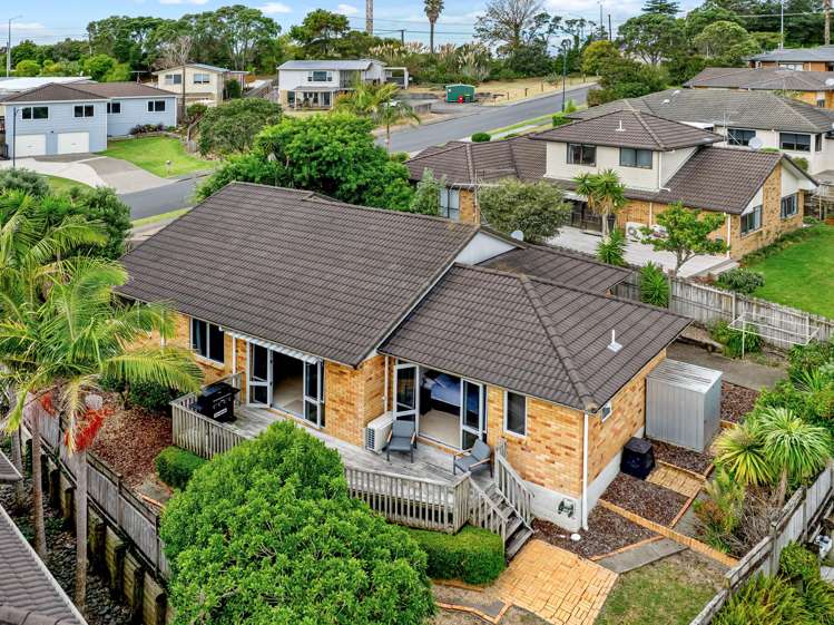 12 Jelas Road Red Beach_25
