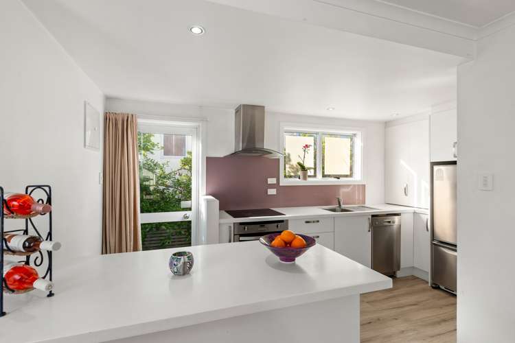 2 Queen Street Brighton_10