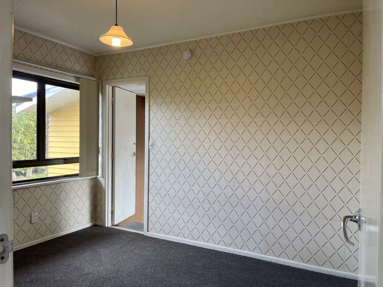 64 Kimber Hall Ave Mount Roskill_12