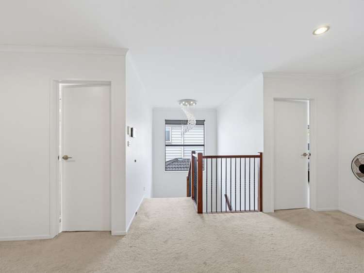 11 Carrickdawson Drive Flat Bush_18