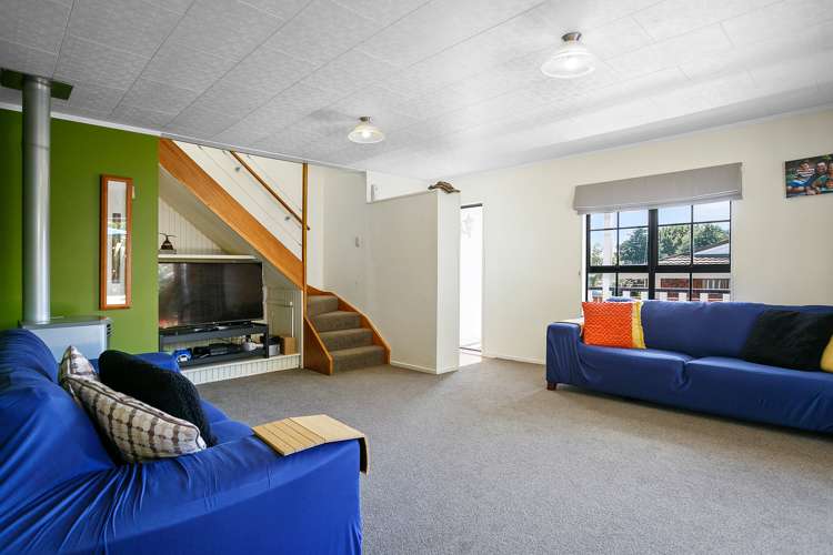 45 Sheridan Crescent Leamington_9