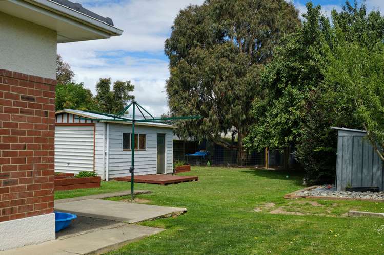 9 Rentons Road Mosgiel_12