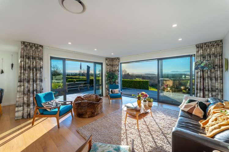 210 Spur Road Hadlow_4