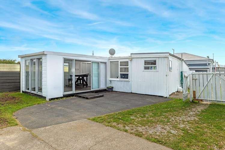 64 Awapuni Road Awapuni_11