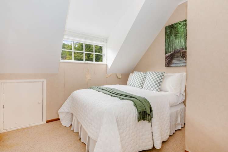 66 Seddon Street Waikanae_13