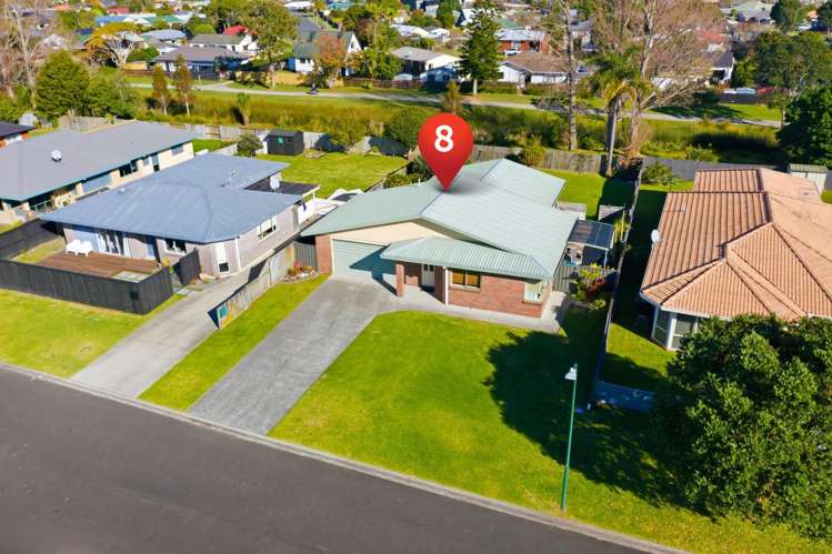 8 Webb Place Papamoa Beach_1