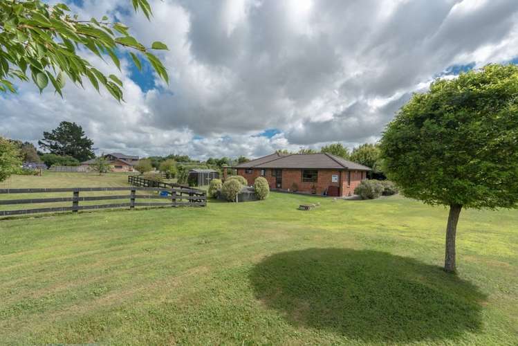 7 Genevieve Way Whatawhata_18