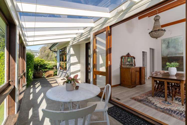 643 Grey Street Hamilton East_17