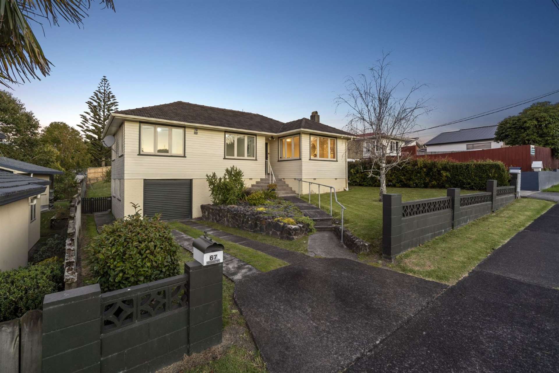 67 Mcleod Road Te Atatu South_0