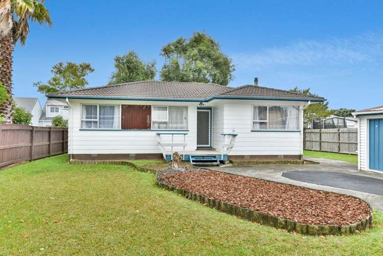 15 Bluewater Place Wattle Downs_1