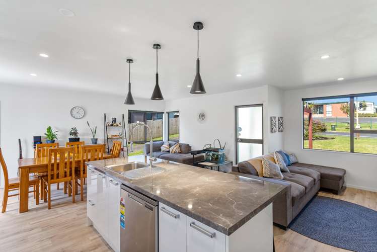 59 Everglade Drive Goodwood Heights_10