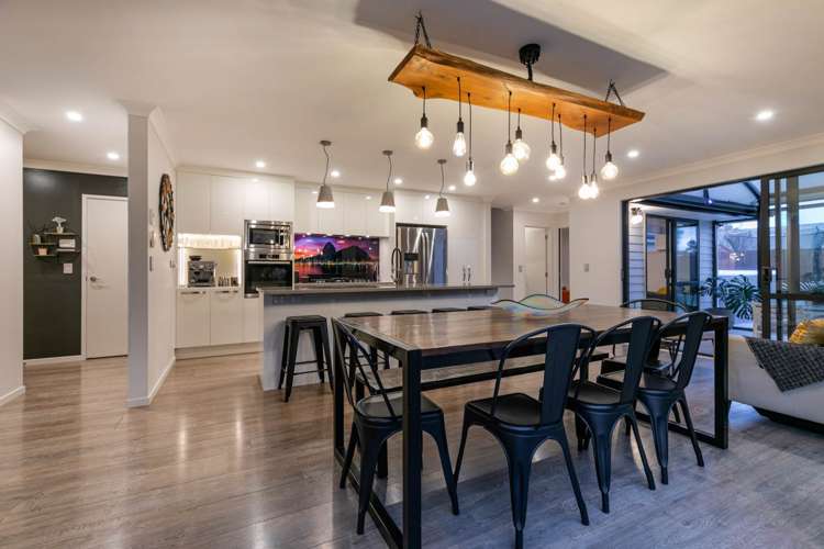 14 Kahika Grove Huapai_6