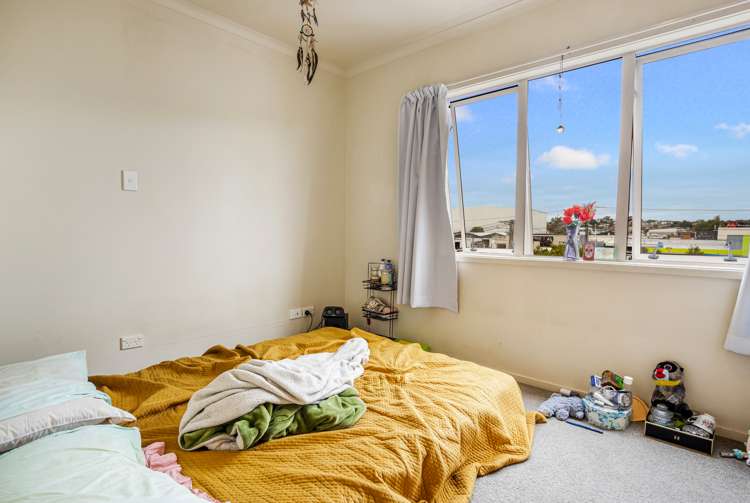 2/4 Keeling Road Henderson_10