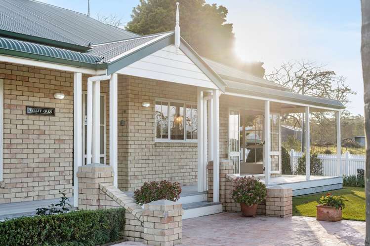 154 Awa Road Kumeu_3