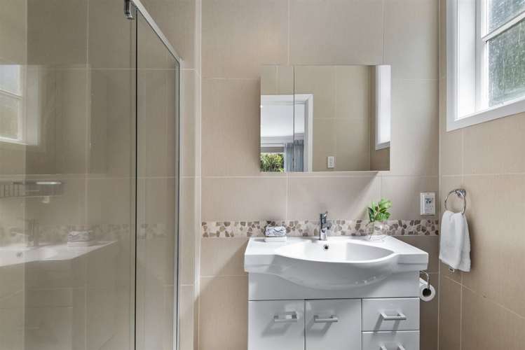 1/169 East Coast Road Castor Bay_19