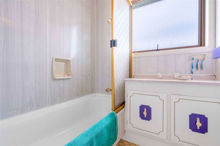 19 Adamson Crescent Glengarry_12