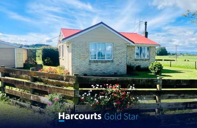 Three Bedroom House - Kaihere