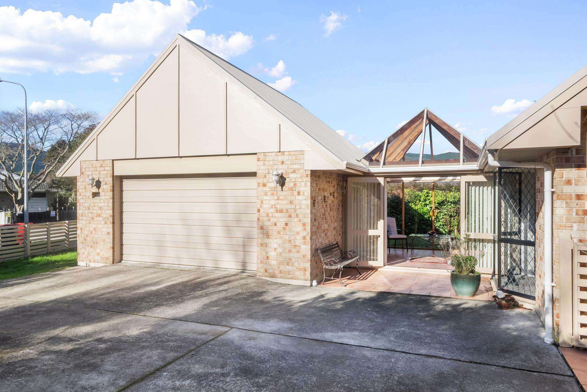 17 Charnwood Grove Waikanae_0