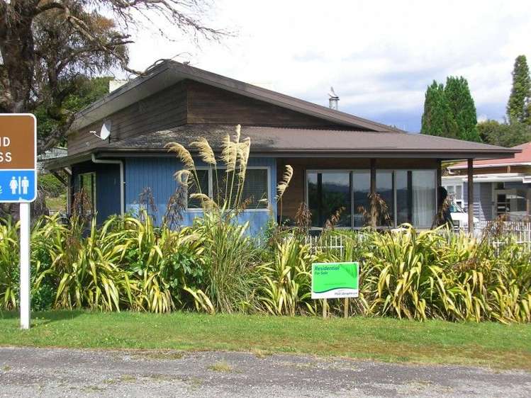 2185 Arnold Valley Road Moana_14