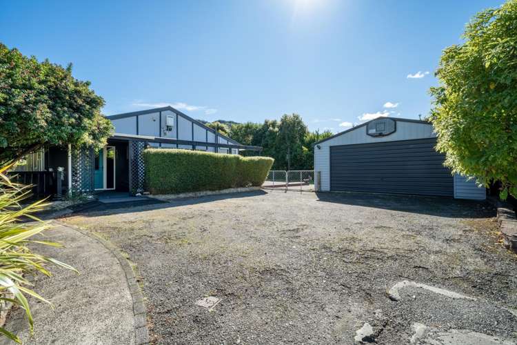 39A Gemstone Drive Birchville_18