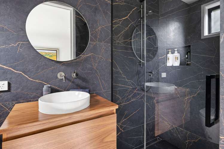 4 Takahe Lane Wanaka_10