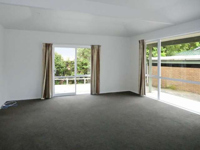 22 Rutherglen Av Ilam_4