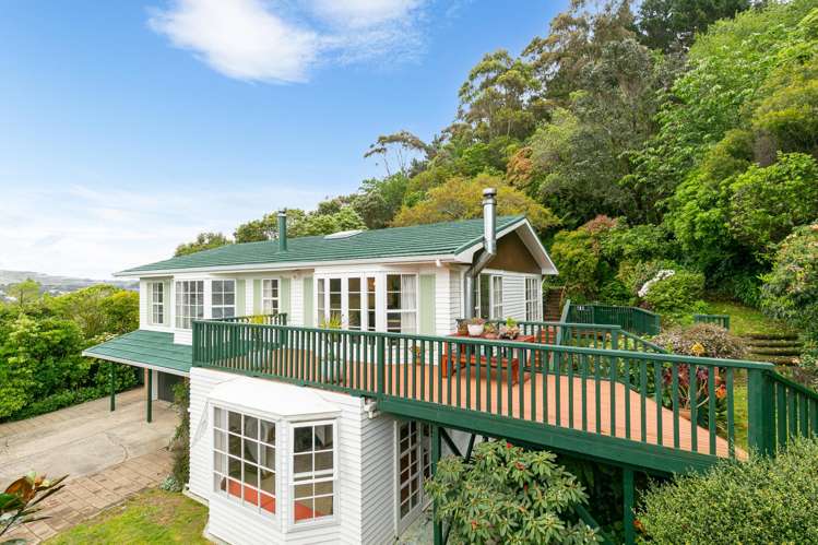 23 Turriff Crescent Tawa_16