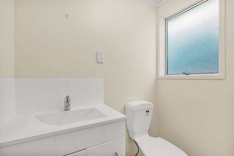 37 Dundas Road Riverside_19