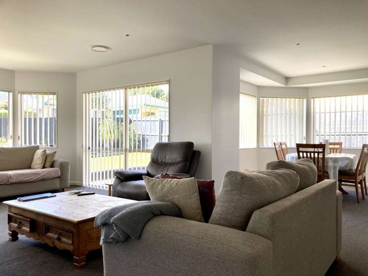 41 Roy Maloney Drive Henderson_2