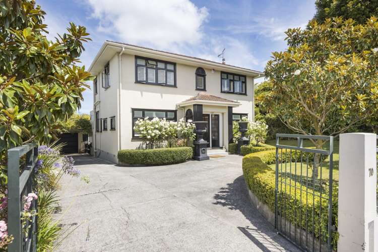 70 Heretaunga Street Palmerston North Central_1