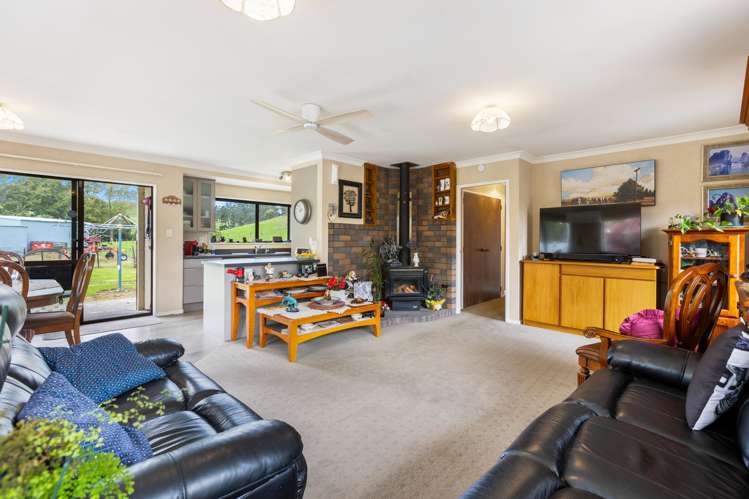 32 Davis Road Inglewood_12