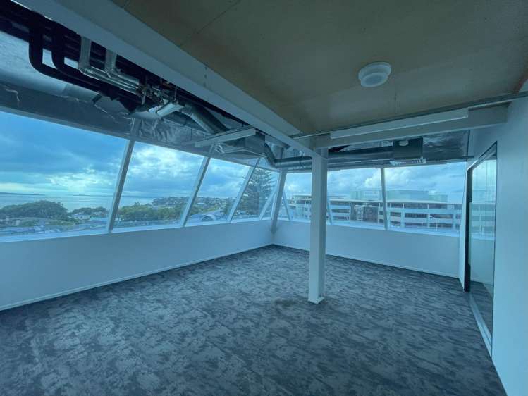 33-45 Hurstmere Road Takapuna_8