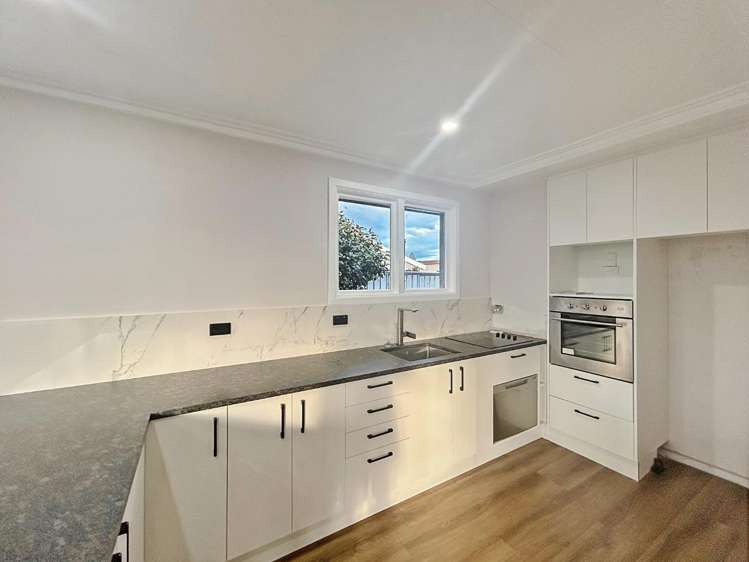 122 Park Street 11176_1