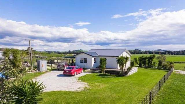 2 Bedroom Farmhouse for Rent