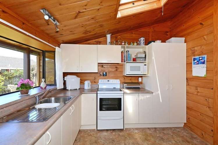 1 Dunleith Grove Silverstream_11