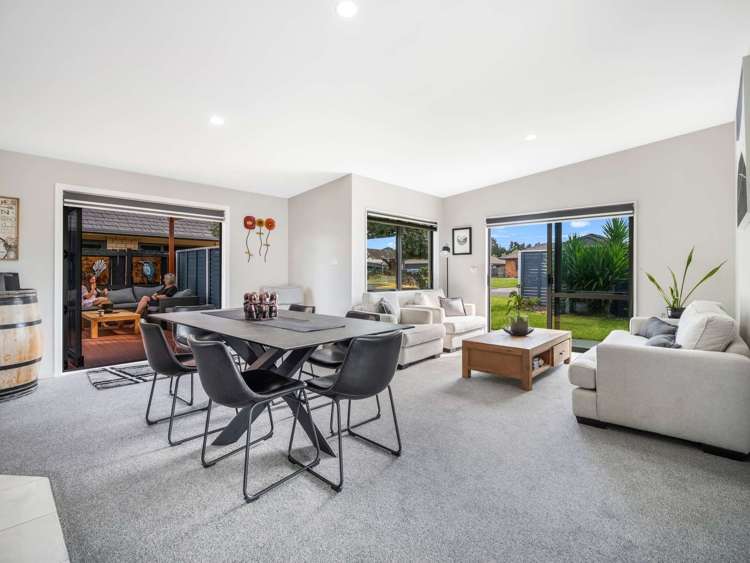 4 Carroll Place Owhata_2