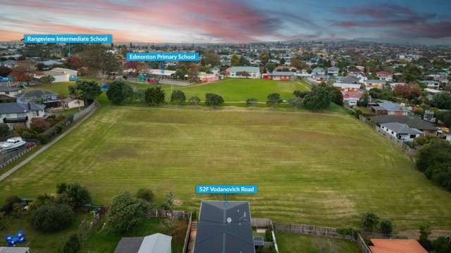 52f Vodanovich Road Te Atatu South_2
