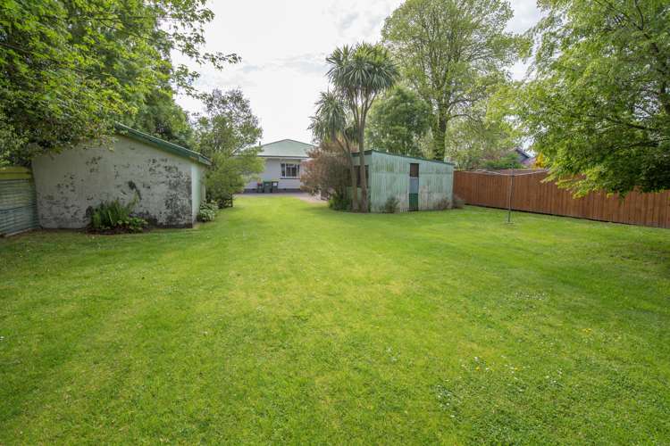 26 Sarsfield Street Southbridge_15