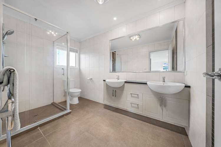 9 Soljans Place Flat Bush_29