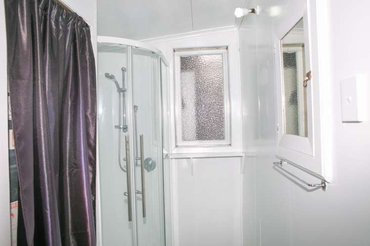 17 Foyle Street Bluff_7