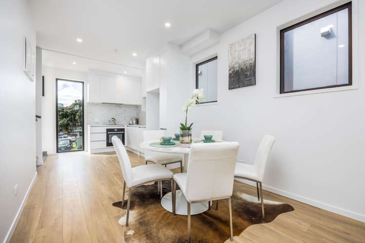 5/54 Taharoto Road Takapuna_6