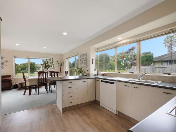 67 Pacific Cove Drive Papamoa_9