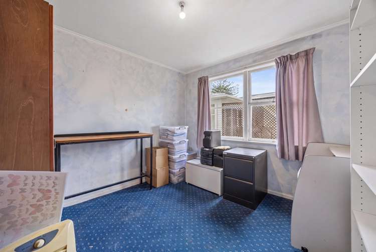 36 Lowtherhurst Road Massey_6