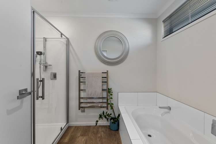 1158 East Coast Road Whakatiwai_15