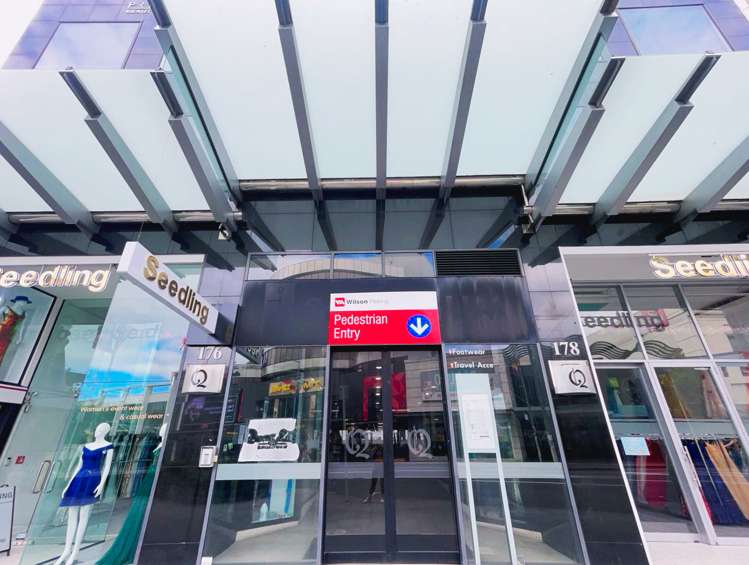 D502/176 Broadway Newmarket_12