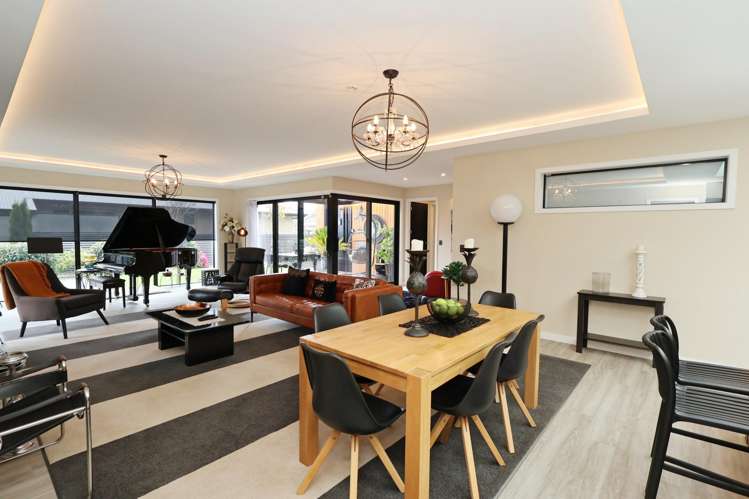 411 North Road Waikiwi_8