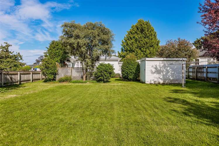 2 Lansdowne Crescent Masterton_16